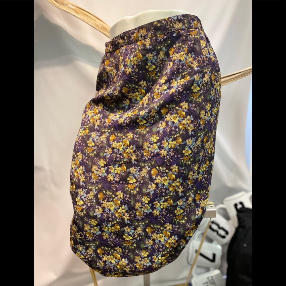 Lined Floral Silky Skirt